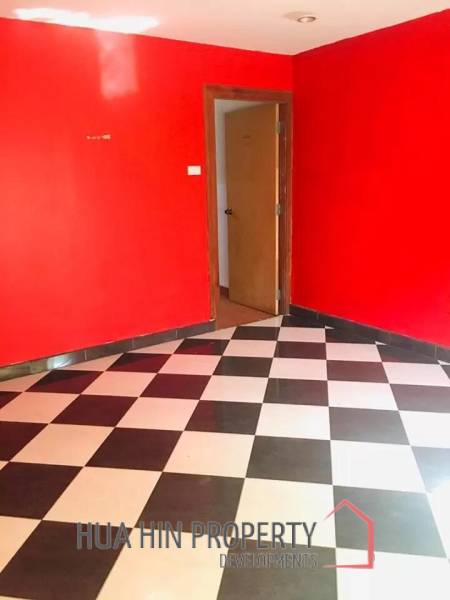 Townhouse / Business House in the Center of Hua Hin