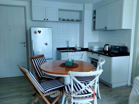 2 Bedroom Condo In Great Location