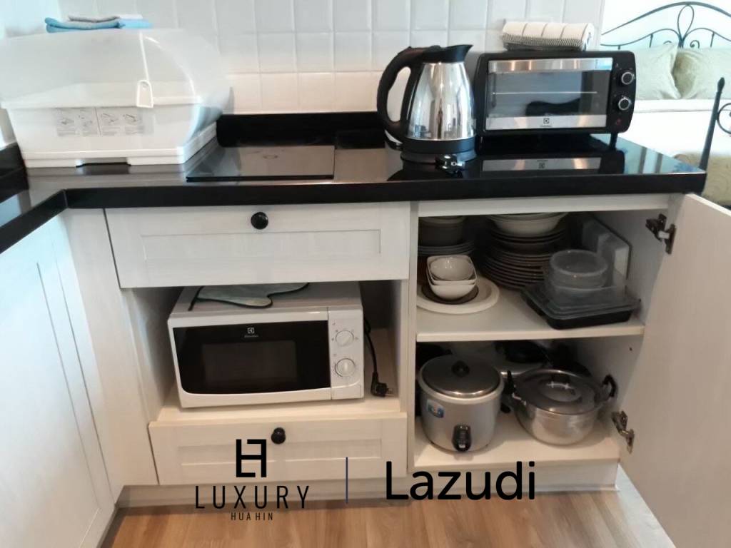 2 Bedroom Condo In Great Location