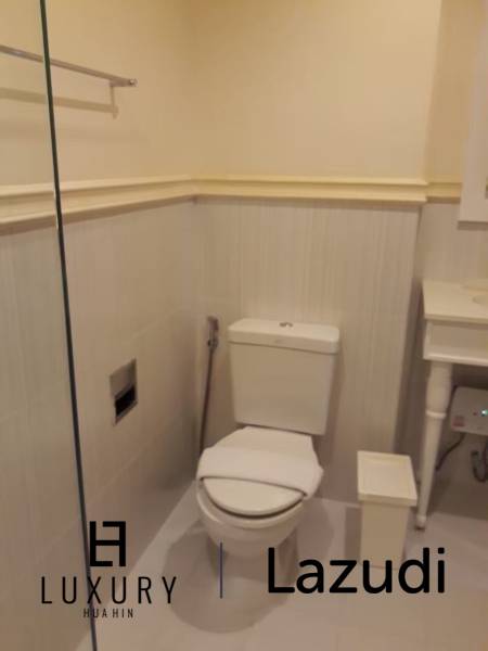 2 Bedroom Condo In Great Location