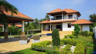 Manora Village III: Villa Royale F1- 3 Bedroom Luxury Pool Villa