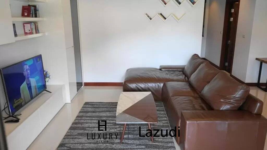 1,104 平方米 3 床 房子 对于 销售