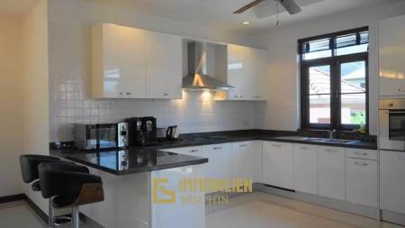 Manora Village III: Villa Royale F1 - 3 Schlafzimmer Luxus Pool Villa