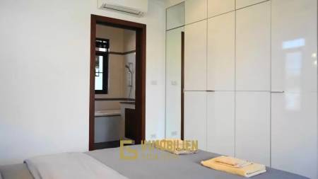 Manora Village III: Villa Royale F1 - 3 Schlafzimmer Luxus Pool Villa