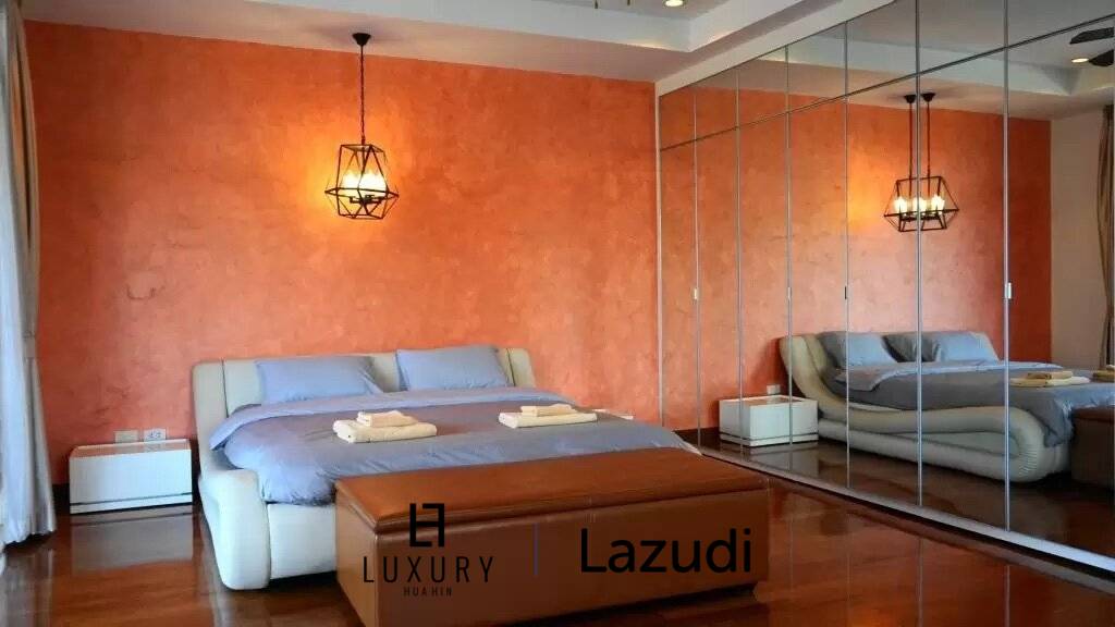 1,104 平方米 3 床 房子 对于 销售