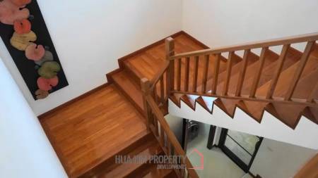 Manora Village III: Villa Royale F1- 3 Bedroom Luxury Pool Villa
