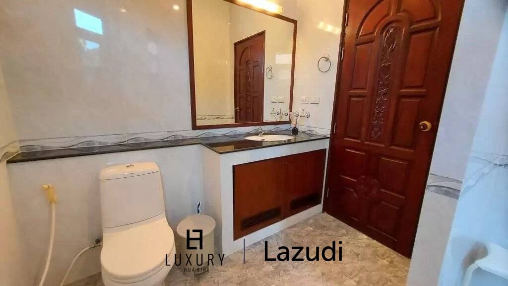 Дом 300 кв.м. 1 Кровать 