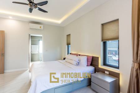 Riverside / Pranburi: Moderne 4 Schlafzimmer Pool Villa