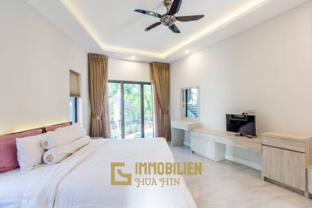 Riverside / Pranburi: Moderne 4 Schlafzimmer Pool Villa