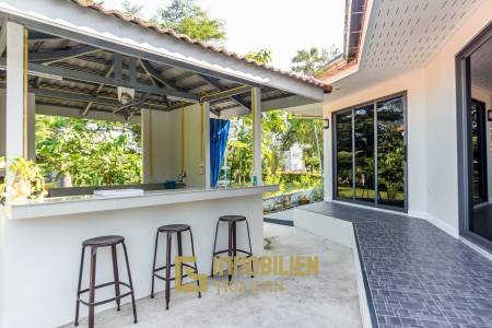 Riverside / Pranburi: Moderne 4 Schlafzimmer Pool Villa