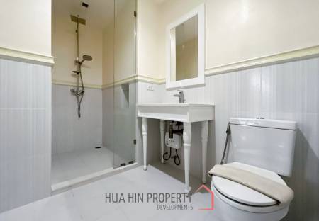 Luxury 2 Bedroom Condo in Khao Takiap