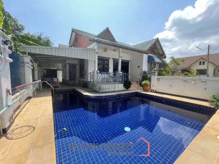 3 Bedroom House with Pool