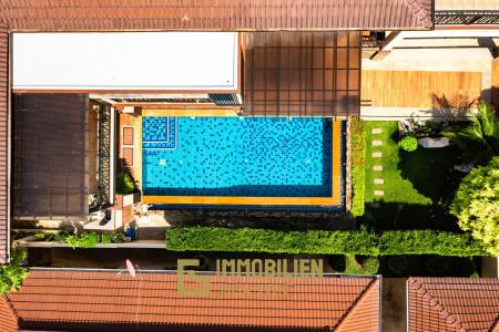 Horizon: Eindrucksvolle 5 Schlafzimmer Pool Villa Nahe des Zentrums von Hua Hin