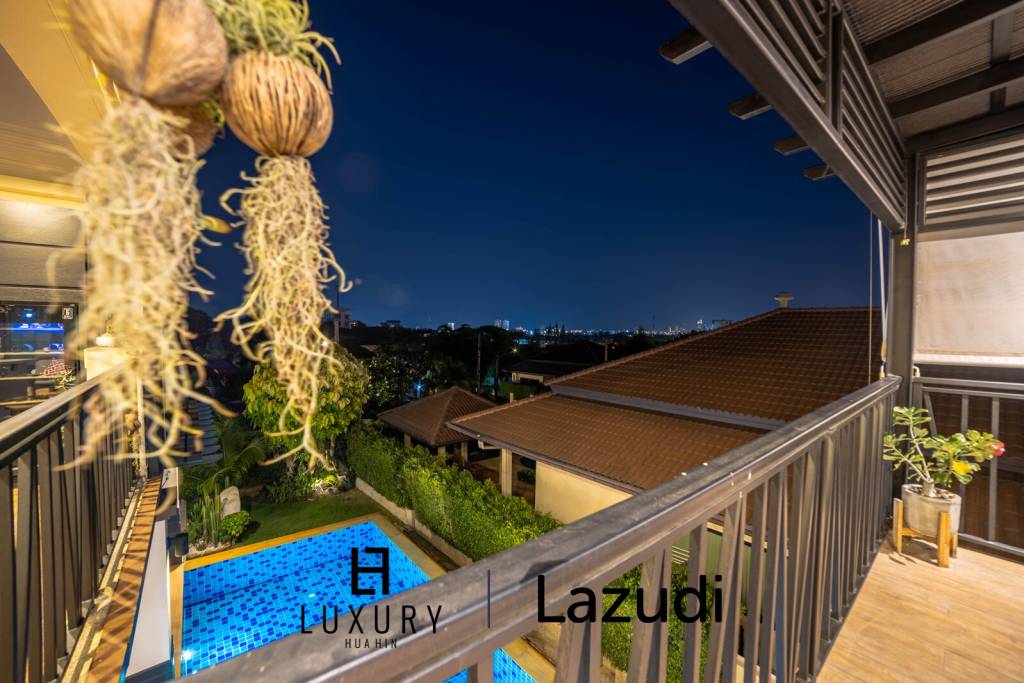 Stunning 5 Bedroom Pool Villa very Close to Central Hua Hin