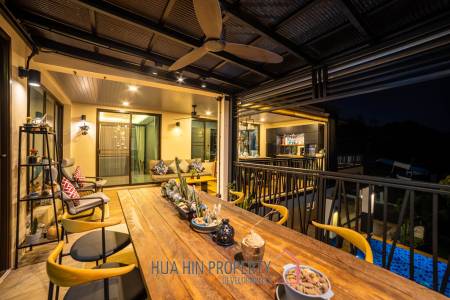 Stunning 5 Bedroom Pool Villa very Close to Central Hua Hin