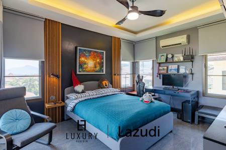 Stunning 5 Bedroom Pool Villa very Close to Central Hua Hin