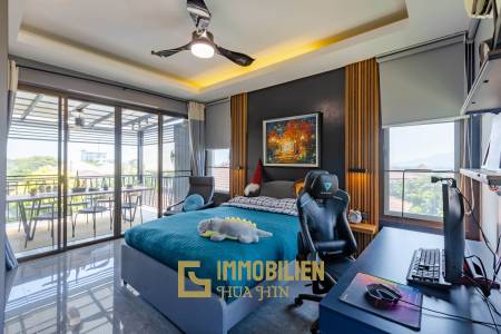 Horizon: Eindrucksvolle 5 Schlafzimmer Pool Villa Nahe des Zentrums von Hua Hin