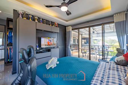 Stunning 5 Bedroom Pool Villa very Close to Central Hua Hin