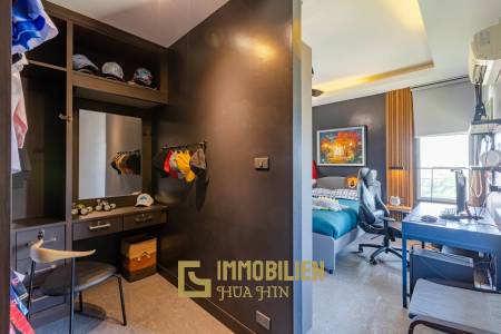 Horizon: Eindrucksvolle 5 Schlafzimmer Pool Villa Nahe des Zentrums von Hua Hin