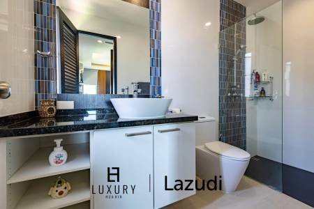 Stunning 5 Bedroom Pool Villa very Close to Central Hua Hin