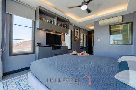 Stunning 5 Bedroom Pool Villa very Close to Central Hua Hin