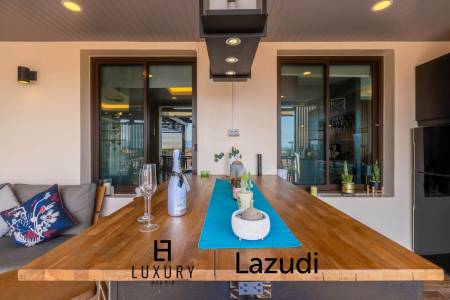 Stunning 5 Bedroom Pool Villa very Close to Central Hua Hin