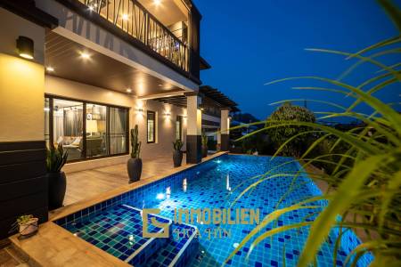 Horizon: Eindrucksvolle 5 Schlafzimmer Pool Villa Nahe des Zentrums von Hua Hin