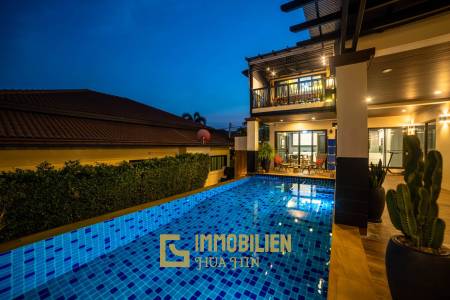 Horizon: Eindrucksvolle 5 Schlafzimmer Pool Villa Nahe des Zentrums von Hua Hin