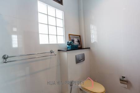 Good Value 2 Story House For Sale Chantha Village Hua Hin / Cha Am