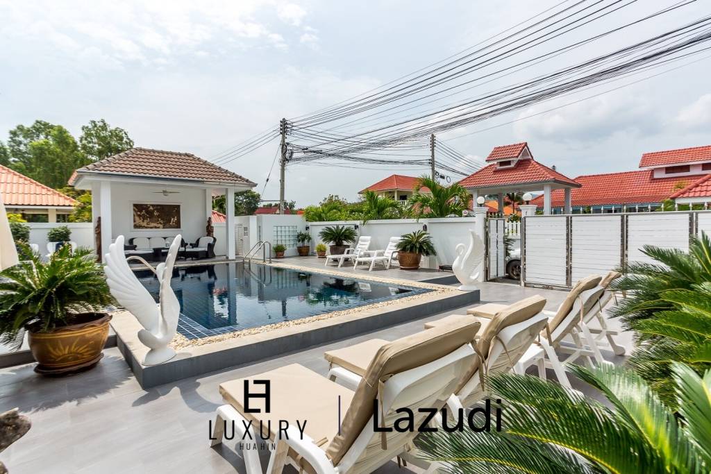 Good Value 2 Story House For Sale Chantha Village Hua Hin / Cha Am