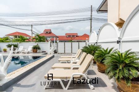 Good Value 2 Story House For Sale Chantha Village Hua Hin / Cha Am