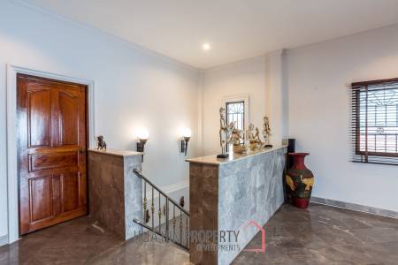 Good Value 2 Story House For Sale Chantha Village Hua Hin / Cha Am
