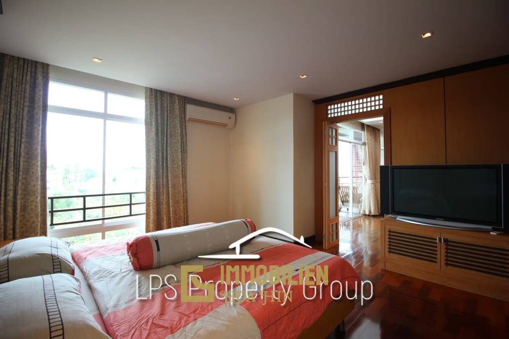 Seaside Condo: 2-Schlafzimmer-Eigentumswohnung mit direktem Meerblick