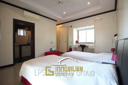 Spacious Holiday Home in Downtown Cha Am For Sale