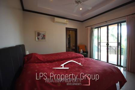 Spacious Holiday Home in Downtown Cha Am For Sale