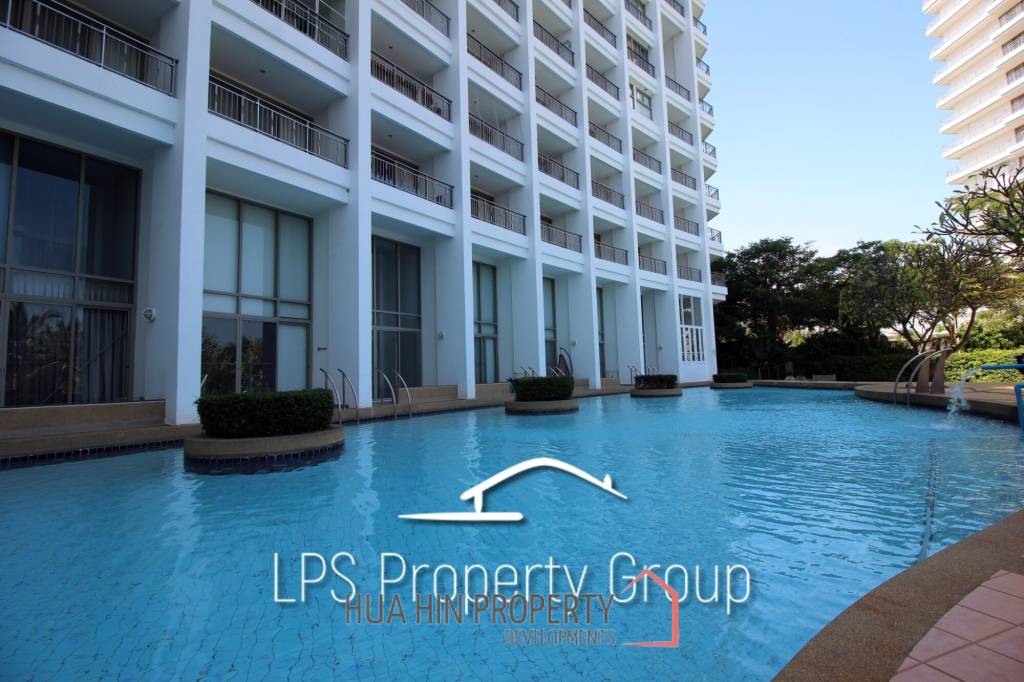 Boathouse : 2 Bedroom Condo with Sea Views
