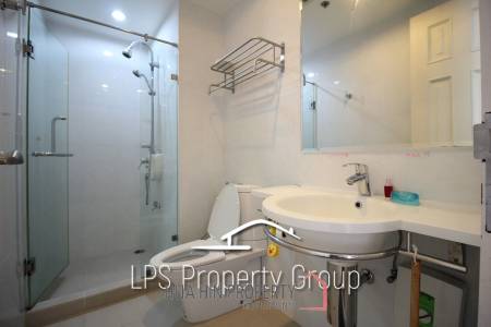 Boathouse : 2 Bedroom Condo with Sea Views