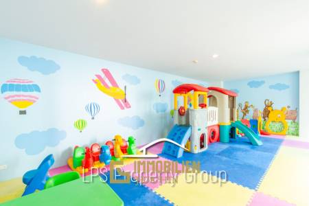 HOT DEAL 1 Bedroom Condo Walking Distance To The Beach