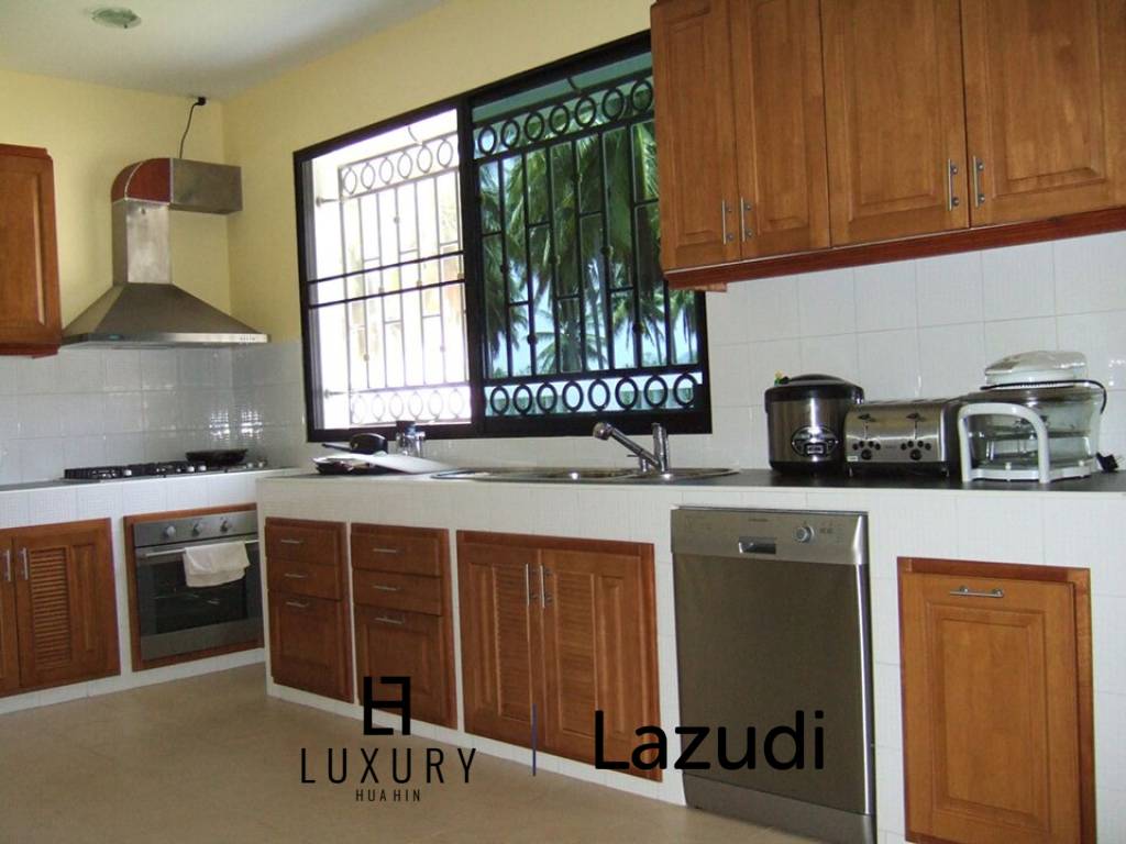 1,824 metro cuadrado 5 ` Casa de Venta