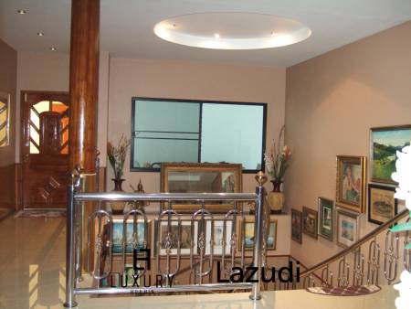 1,824 metro cuadrado 5 ` Casa de Venta