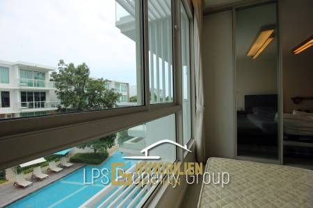 Wan Vayla : 1 Bedroom Pool View Condo