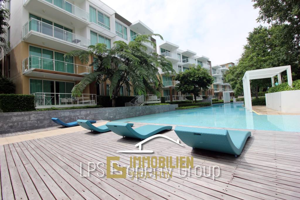 Wan Vayla : 1 Bedroom Pool View Condo