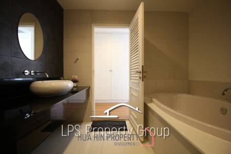 Luxury 2 Bed Beachfront Condo Malibu Khao Tao