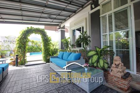 Orchid Palm 2: Hervoragender Zustand 4 Schlafzimmer Pool Villa in der Nähe der Stadt