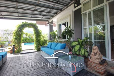 Great Condition 4 Bedroom Pool Villa Close to town