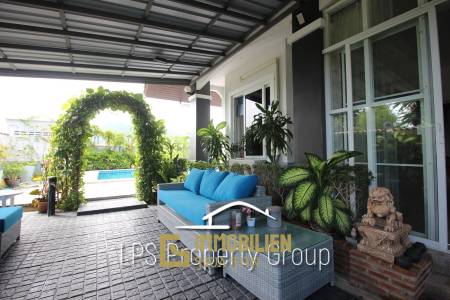 Orchid Palm 2: Hervoragender Zustand 4 Schlafzimmer Pool Villa in der Nähe der Stadt