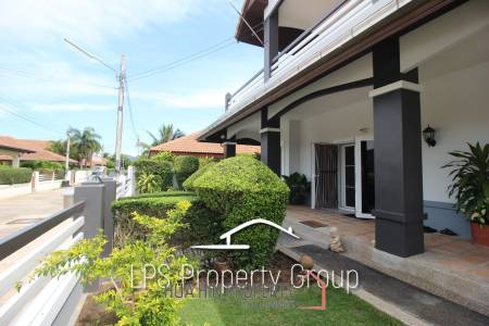 Great Condition 4 Bedroom Pool Villa Close to town