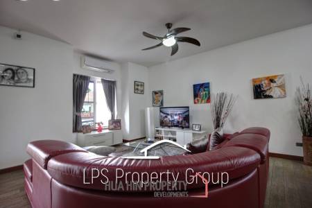 Great Condition 4 Bedroom Pool Villa Close to town