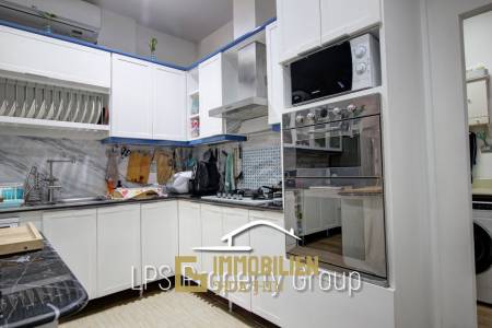 Orchid Palm 2: Hervoragender Zustand 4 Schlafzimmer Pool Villa in der Nähe der Stadt