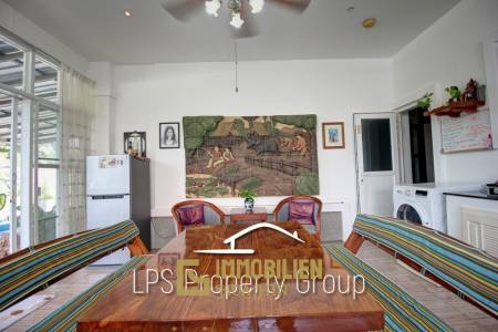 Orchid Palm 2: Hervoragender Zustand 4 Schlafzimmer Pool Villa in der Nähe der Stadt